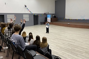 Лидер — это не грузчик.
